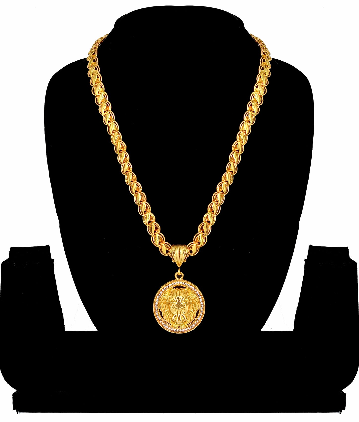 Luxurious Gold Plated Pendant With Chain