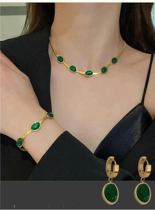 Oval Green Crystal Pendant Necklace Set W…
